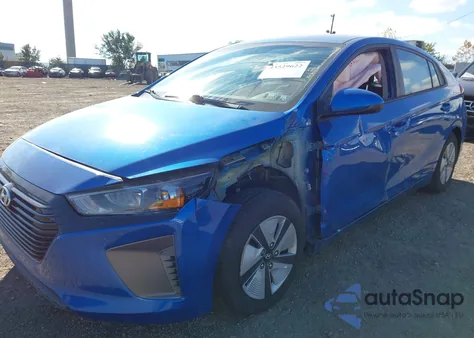 2018 Hyundai Ioniq Hybrid Blue z USA, uszkodzony, nr VIN KMHC65LC1JU102735